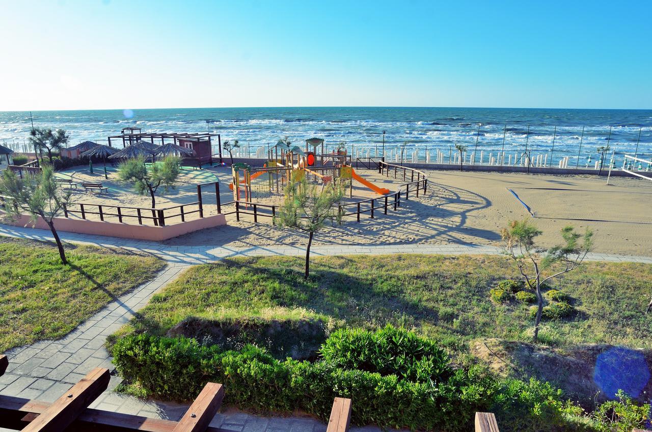 رودي غارغانيكو Blue Marine Village المظهر الخارجي الصورة