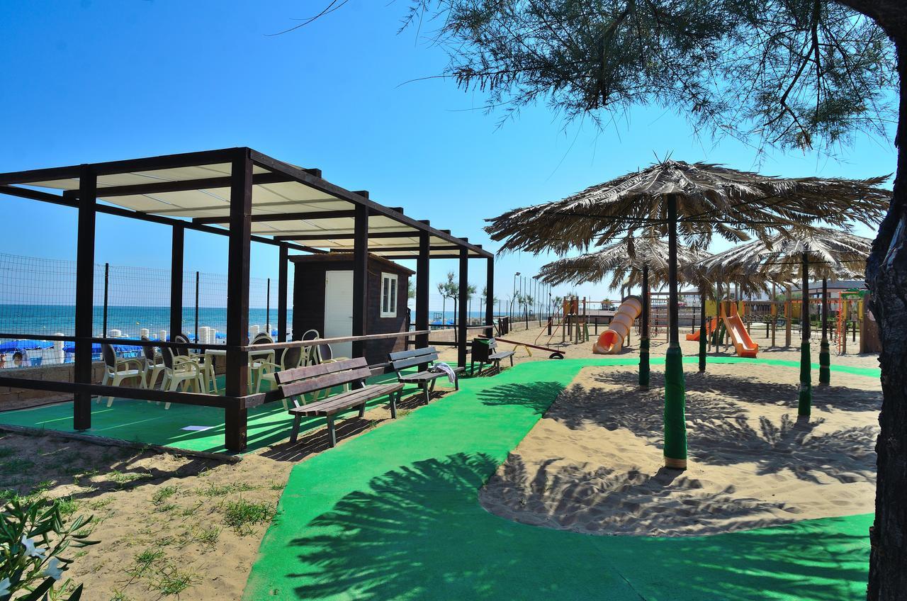 رودي غارغانيكو Blue Marine Village المظهر الخارجي الصورة