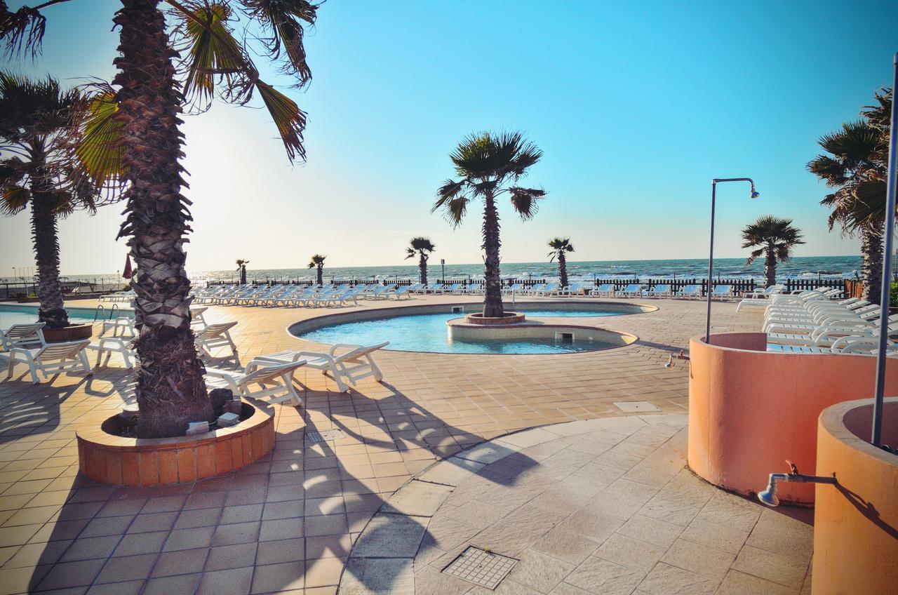 رودي غارغانيكو Blue Marine Village المظهر الخارجي الصورة
